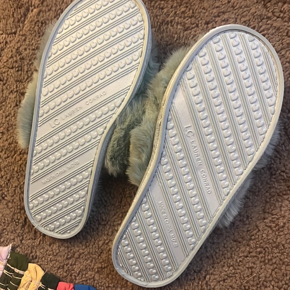 Lauren Conrad slippers NWOT - Picture 2 of 2
